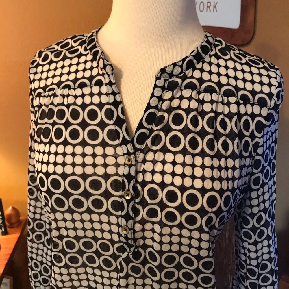 Outback Red Top Navy & White Size L